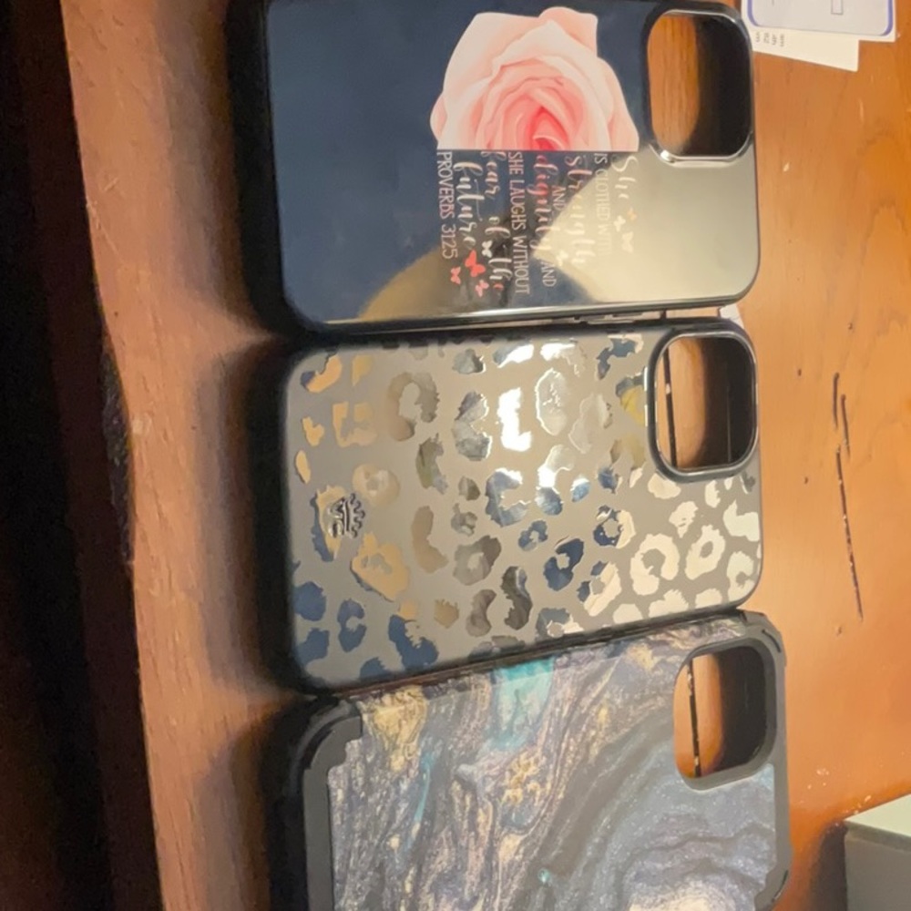 iPhone 12 Pro Max cases.  Amazon and in good condition. Only used twice.